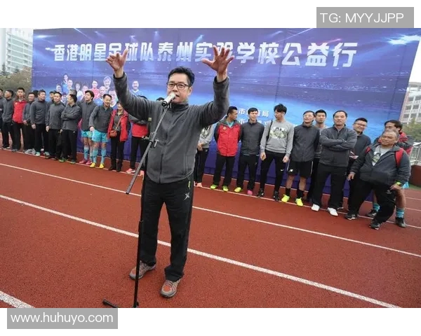 足球明星寄语青少年:追逐梦想勇敢前行,成就未来的自己 足球明星寄语青少年:追逐梦想勇敢前行,成就未来的自己