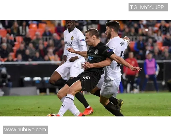 近五年足球明星风云榜揭晓谁是球场上的璀璨之星