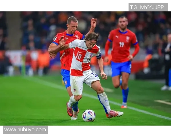 世预赛克罗地亚对科索沃因球迷冲突腰斩赛事引发热议